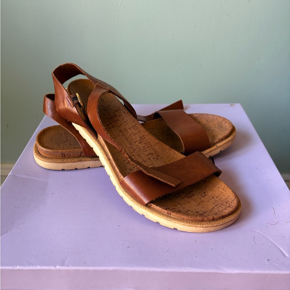 Sun + Stone Brown Leather Sandals